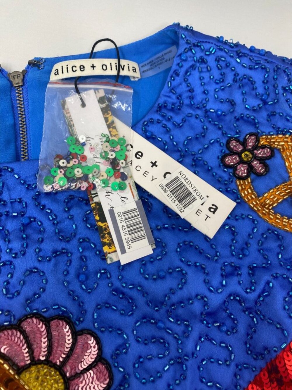 Alice + Olivia X The Beatles Come Together Clyde Sequin Shift Dress 6 NWT $995 - Picture 13 of 16